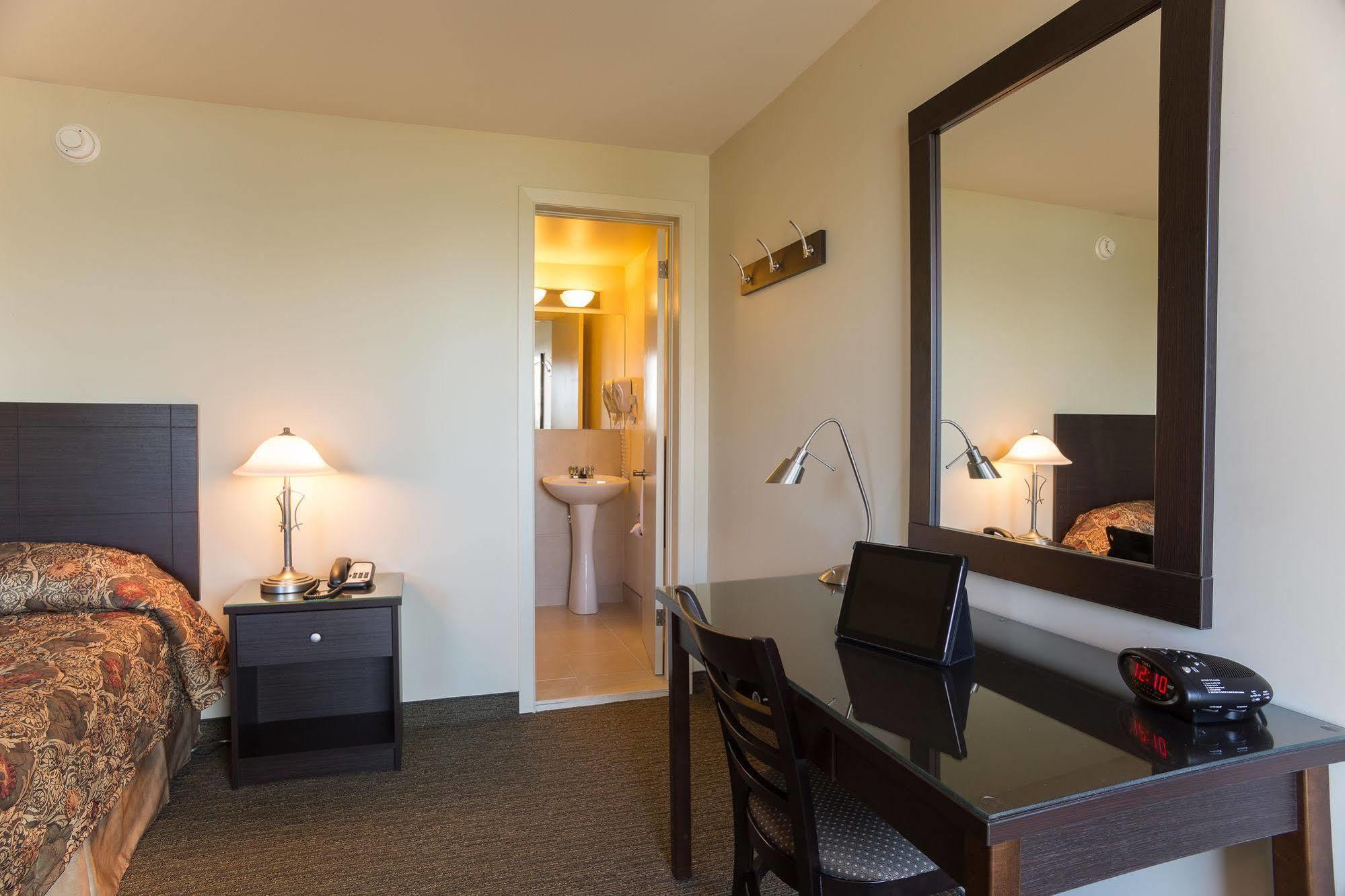 Motel Du Fleuve Brossard Luaran gambar